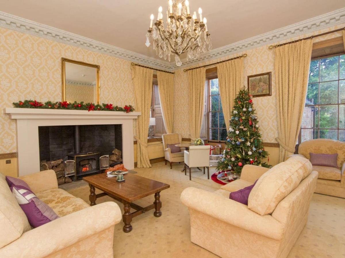 Hockwold Hall Villa Hockwold cum Wilton Esterno foto